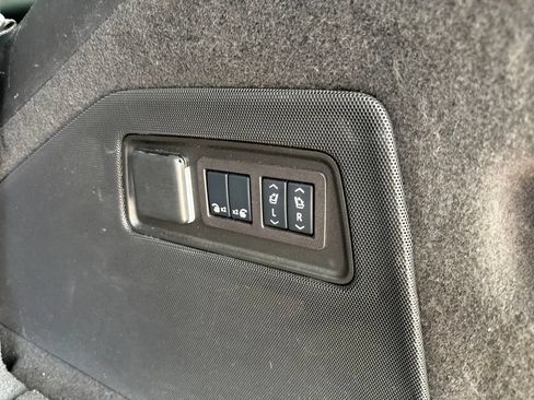 Used 2024 Cadillac Escalade Sport AWD/4WD image 14