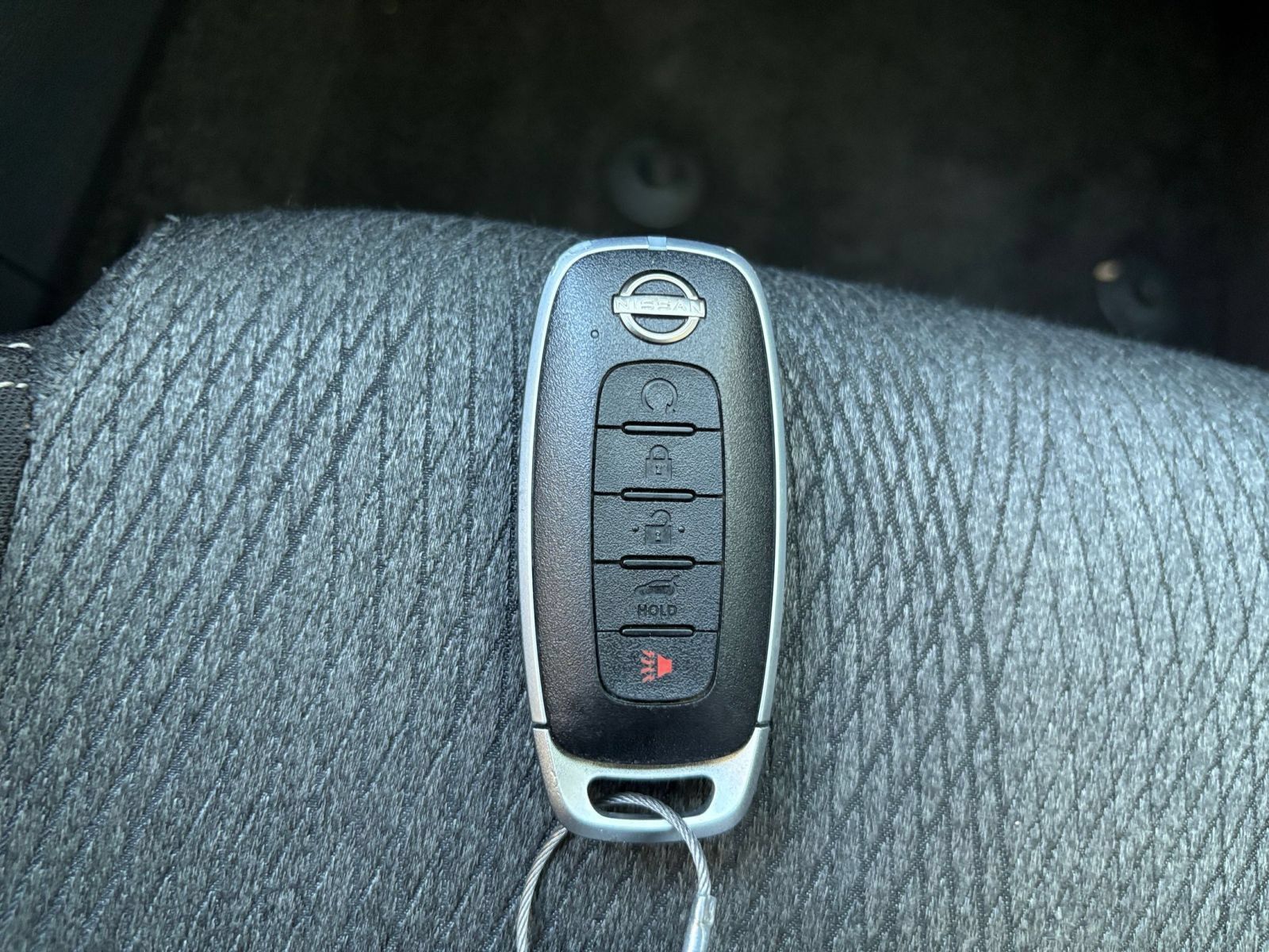 Used 2025 Nissan Rogue SV AWD/4WD image 20