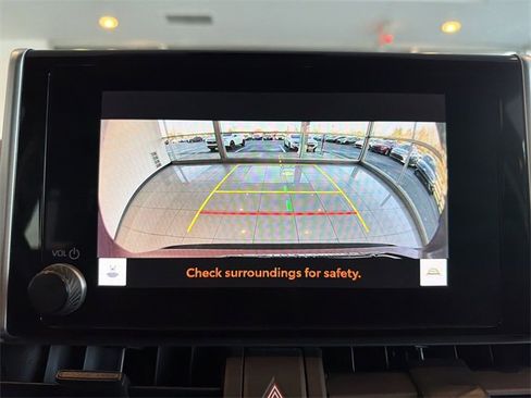 Used 2023 Toyota RAV4 XLE image 24
