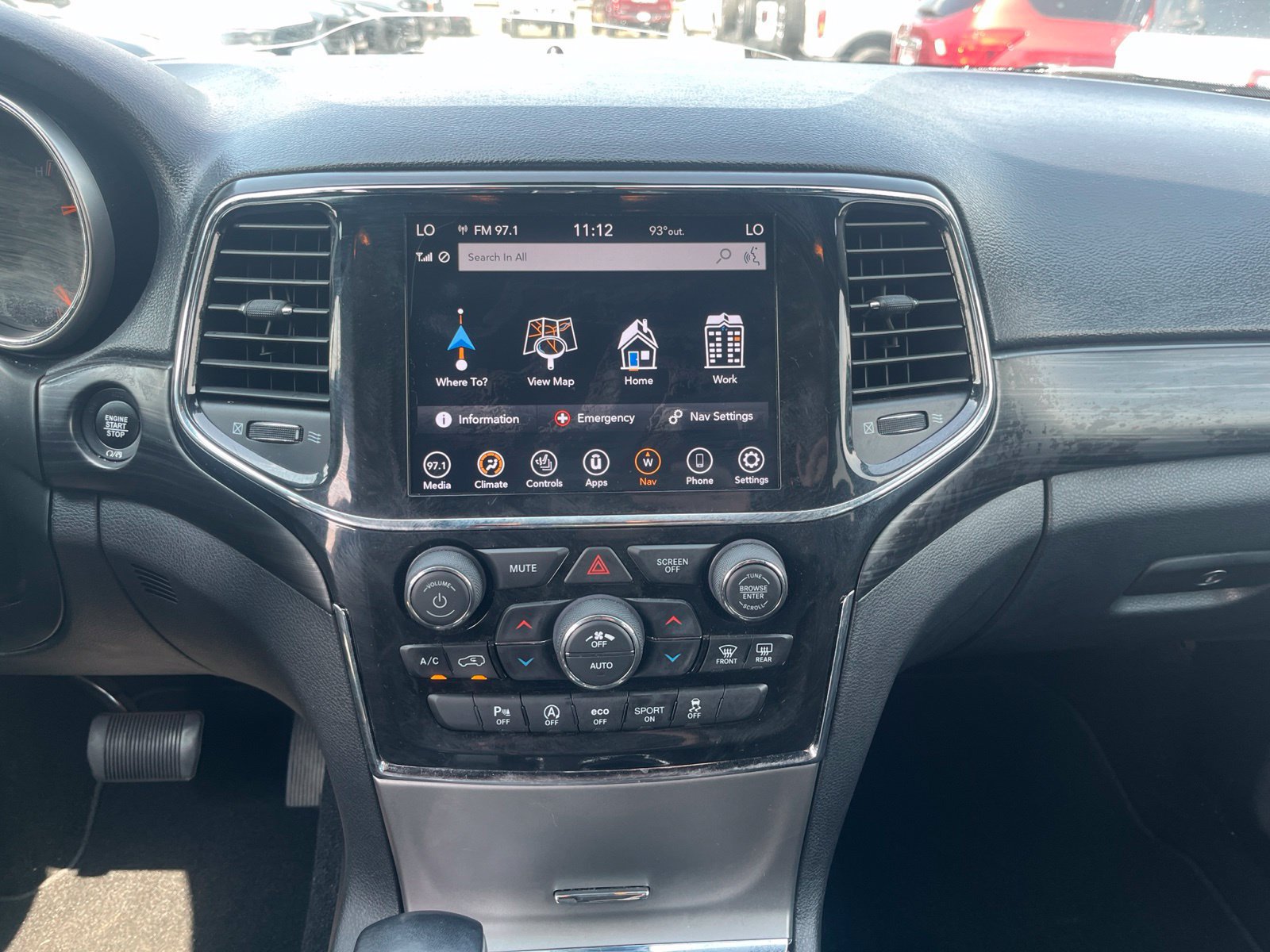 Used 2021 Jeep Grand Cherokee Laredo X RWD image 10