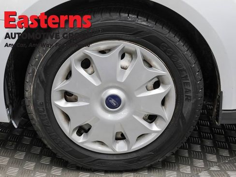 Used 2017 Ford Transit Connect XLT image 32