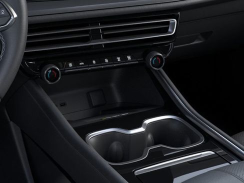 New 2026 Chevrolet Traverse High Country w/ LPO, Floor Liner Package image 23