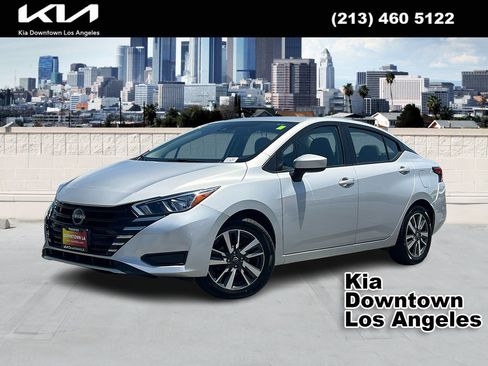 Used 2023 Nissan Versa SV FWD image 1