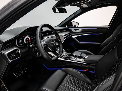 Used 2025 Audi RS 6 performance image 32