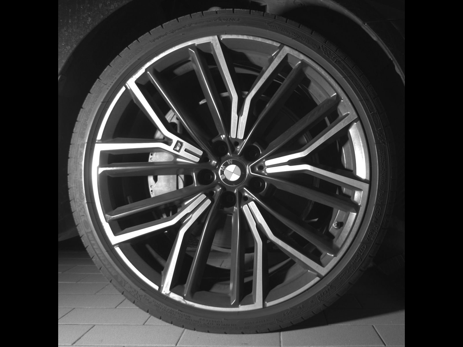 Used 2022 BMW 540i w/ Executive Package RWD image 11