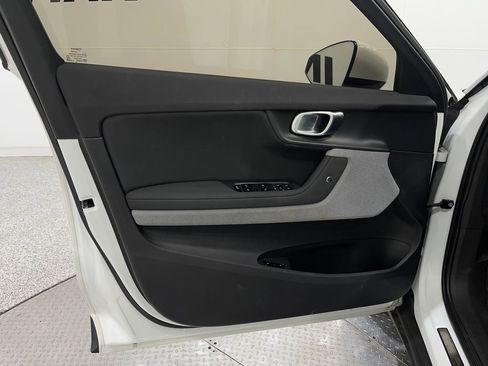 Used 2022 Polestar Polestar 2 w/ Pilot Package image 14