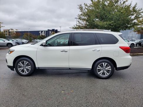 Used 2020 Nissan Pathfinder SL image 9