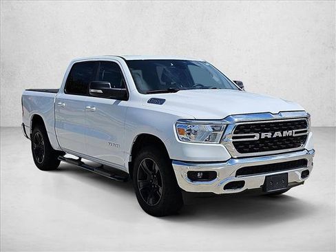 Used 2022 RAM 1500 Lone Star AWD/4WD image 3