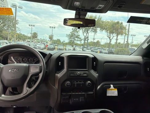 Certified 2021 Chevrolet Silverado 1500 Custom Trail Boss AWD/4WD image 8