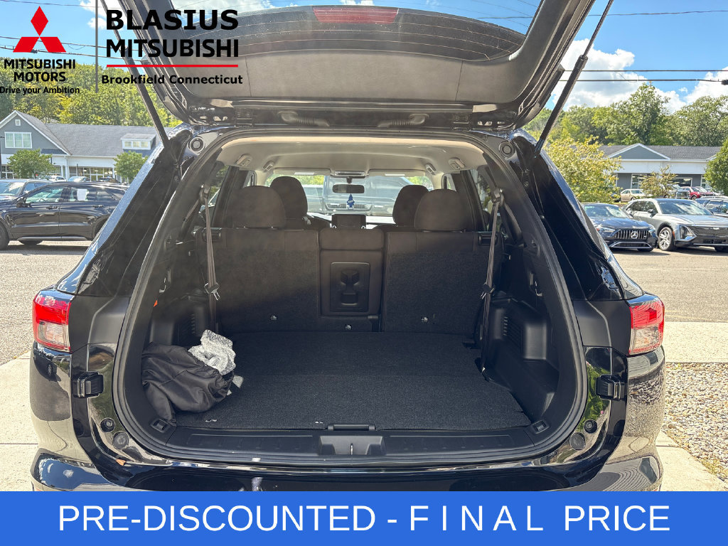 Used 2025 Mitsubishi Outlander ES AWD/4WD image 53