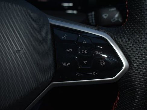 Used 2024 Volkswagen GTI Autobahn image 21