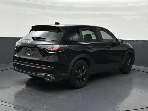 Used 2025 Honda HR-V Sport image 5