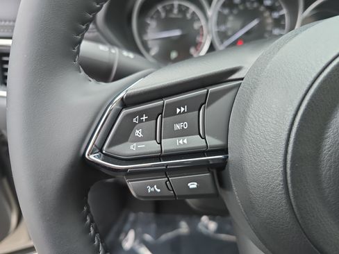 Used 2025 MAZDA CX-5 AWD 2.5 S w/ Preferred Package image 19