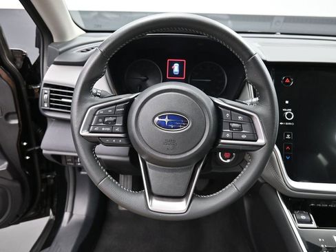 Used 2023 Subaru Outback Premium image 15