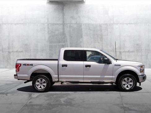 Used 2017 Ford F150 XLT AWD/4WD image 5