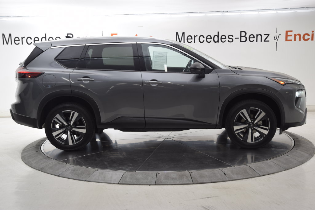 Used 2026 Nissan Rogue SL FWD image 7
