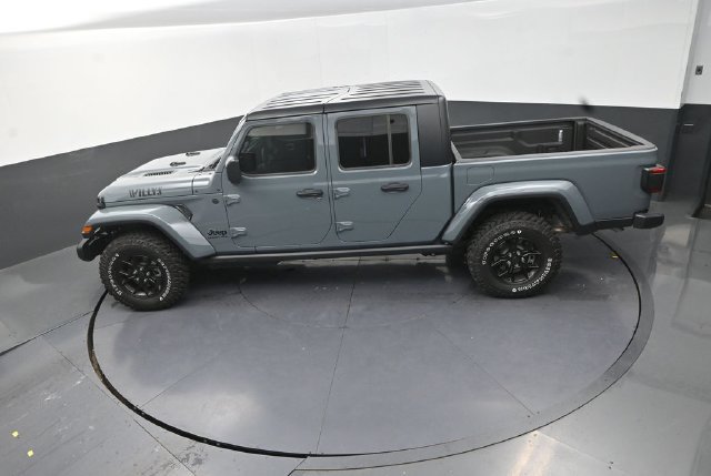 New 2026 Jeep Gladiator Sport AWD/4WD image 13