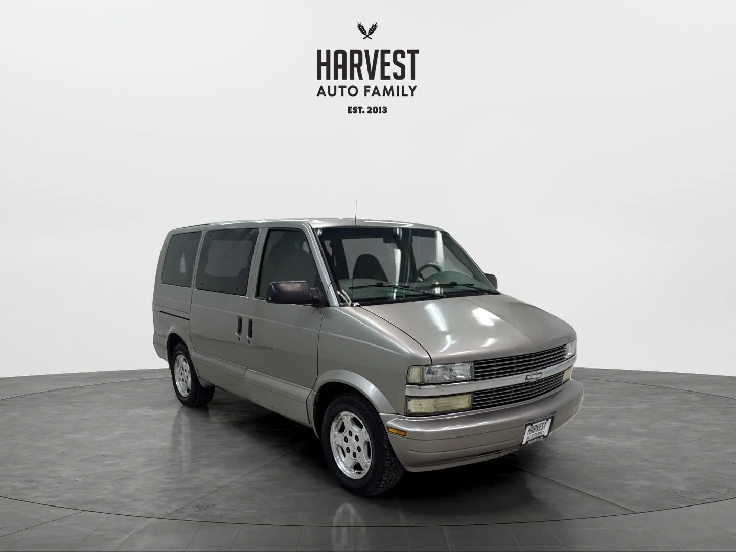 Used 2004 Chevrolet Astro Passenger AWD w/ LS Preferred Equipment Group image 10