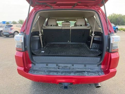 Used 2021 Toyota 4Runner SR5 Premium w/ Moonroof Package AWD/4WD image 7