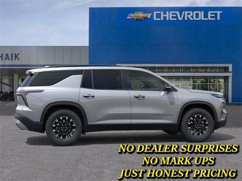 New 2026 Chevrolet Traverse Z71 w/ Driver Confidence Package image 5