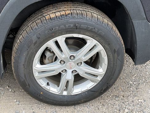 Used 2019 GMC Terrain SLE FWD image 12