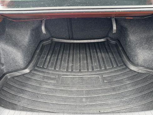 Used 2015 Nissan Altima 2.5 SV w/ Convenience Package image 11