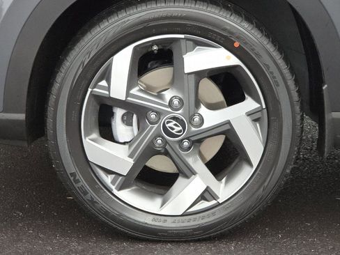 New 2026 Hyundai Venue SEL image 35