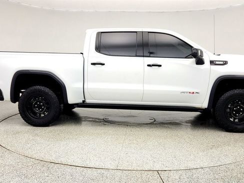 Used 2024 GMC Sierra 1500 AT4X w/ AT4X AEV Edition image 4