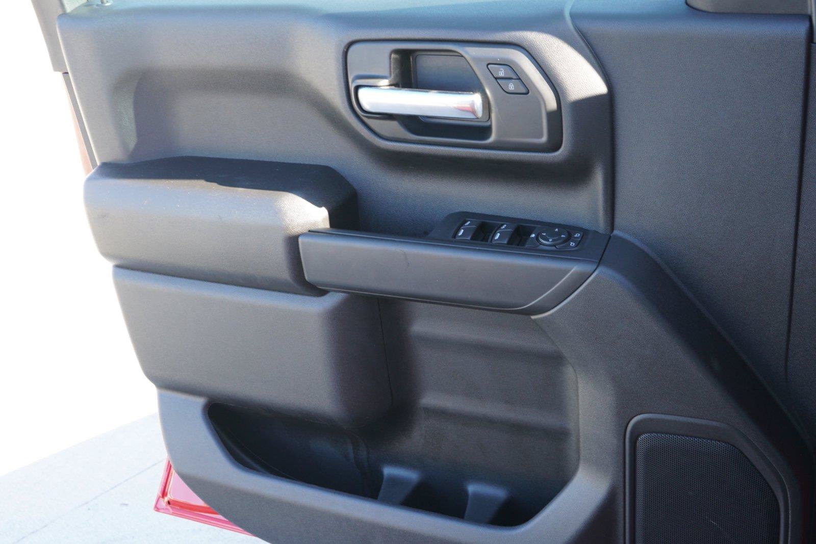 Used 2026 Chevrolet Silverado 1500 Custom RWD image 15