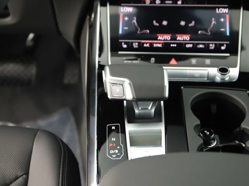 New 2026 Audi Q7 Premium Plus AWD/4WD image 21