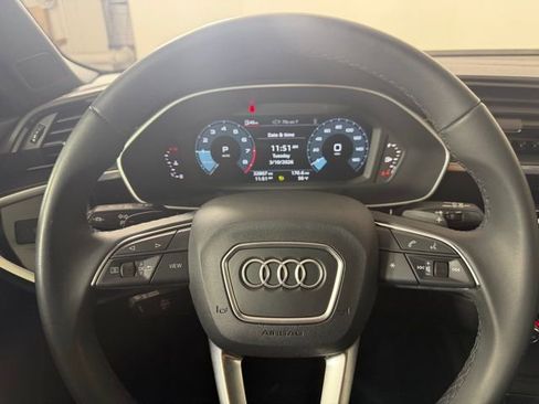 Used 2023 Audi Q3 2.0T Premium w/ Black Optic Sport Package image 12