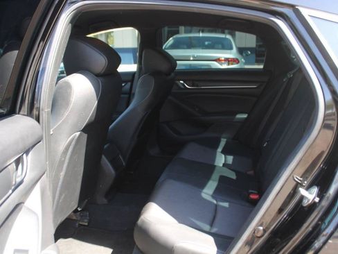 Used 2020 Honda Accord Sport image 15