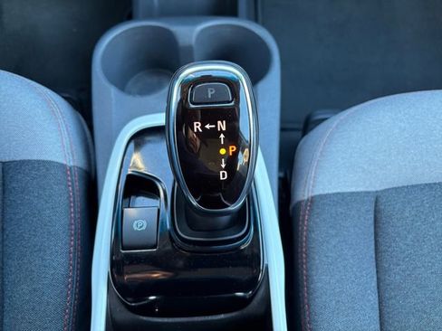 Used 2017 Chevrolet Bolt LT FWD image 24