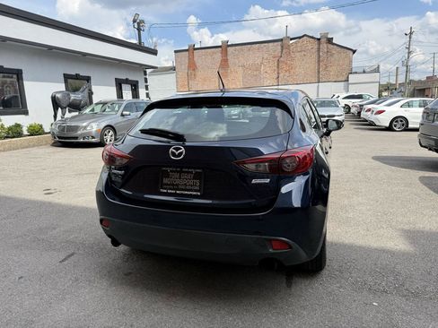 Used 2016 MAZDA MAZDA3 i Touring FWD image 3
