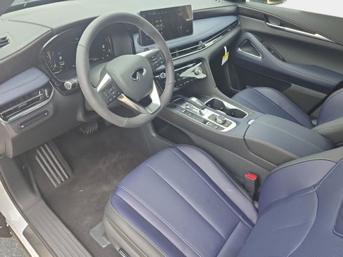 New 2026 INFINITI QX60 Sport w/ Dark Cargo Package image 16