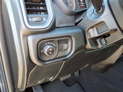 New 2026 RAM 3500 Tradesman image 19