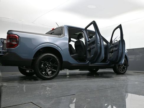New 2026 Ford Maverick Lariat w/ Black Appearance Package AWD/4WD image 41
