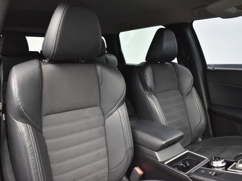 Used 2023 Mitsubishi Outlander SE image 14