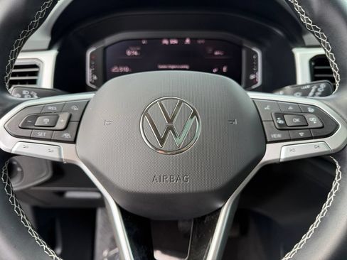 Used 2023 Volkswagen Atlas SEL AWD/4WD image 22