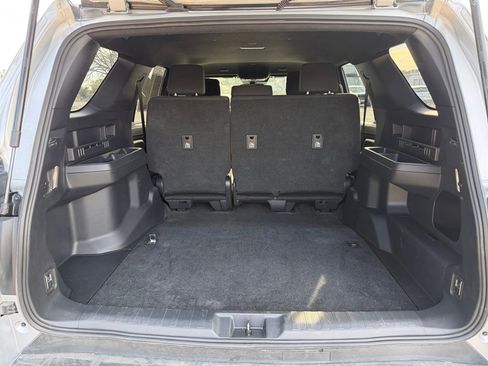Used 2025 Toyota 4Runner SR5 image 19