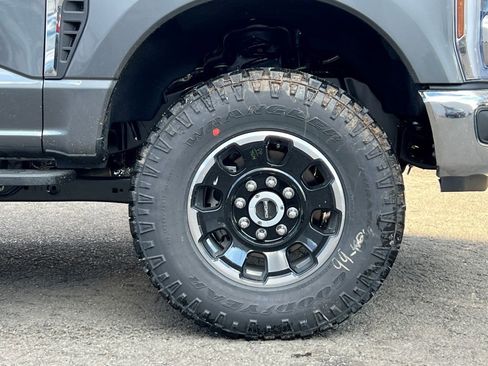 New 2026 Ford F250 XLT w/ XLT Premium Package image 7