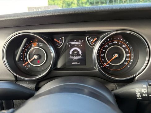 Used 2022 Jeep Wrangler Unlimited Sport AWD/4WD image 45