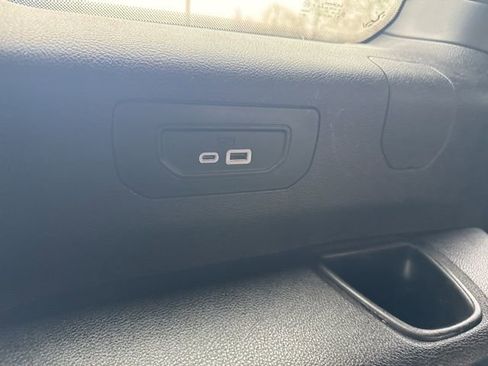 Certified 2023 Jeep Grand Cherokee L Laredo AWD/4WD image 12