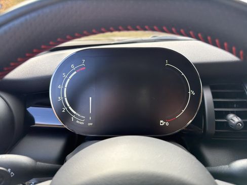 Used 2021 MINI Cooper S w/ Signature Upholstery Package image 21