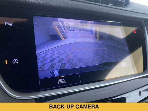 Used 2022 Cadillac XT5 Premium Luxury AWD/4WD image 7