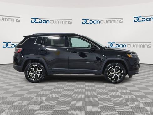 New 2026 Jeep Compass Limited AWD/4WD image 2