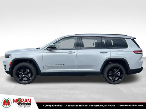 Used 2024 Jeep Grand Cherokee L Altitude AWD/4WD image 2
