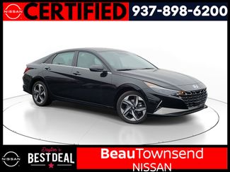 Used 2023 Hyundai Elantra Limited w/ Cargo Package 360° Tour