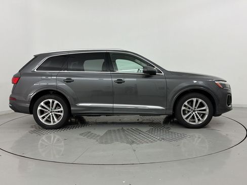 Used 2025 Audi Q7 3.0T Premium Plus AWD/4WD image 8
