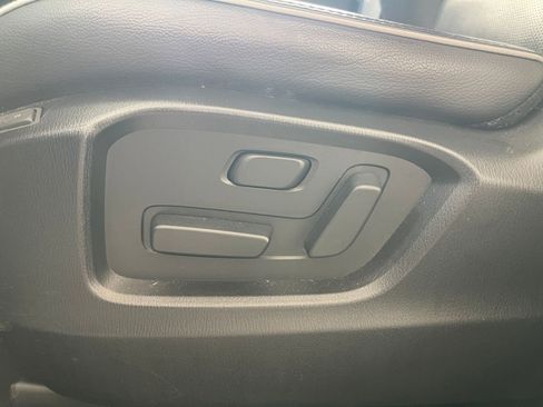 Used 2025 MAZDA CX-5 AWD 2.5 S w/ Preferred Package image 33